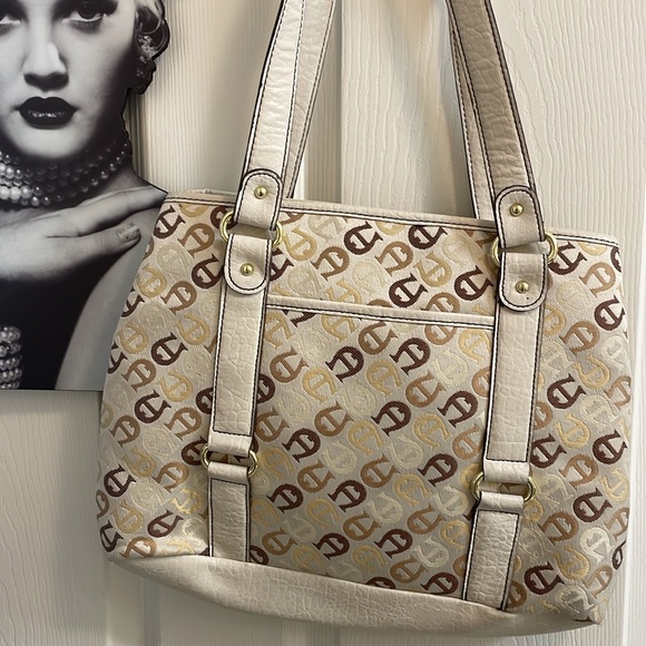 Shoulder Bag Gorgeous Cream w/ Signature Etiienne Agner Print - Picture 4 of 7